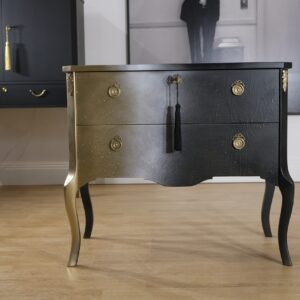 Kommode schwarz-weiß mit Gold – gustavianisch, Haupt-Stil