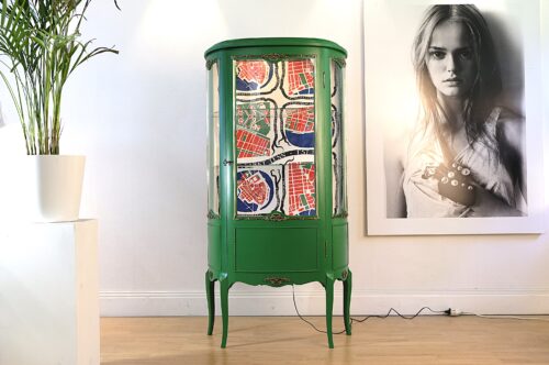 Vitrine grün – gustavianisch, Josef-Frank-Motiv